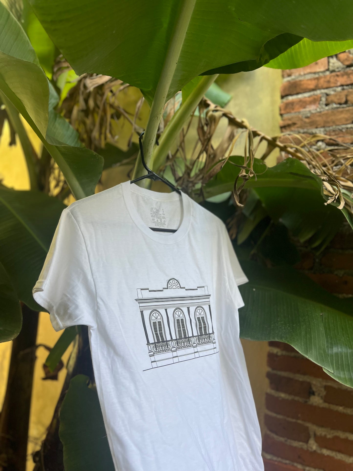 Camisa con el diseño de la casa
